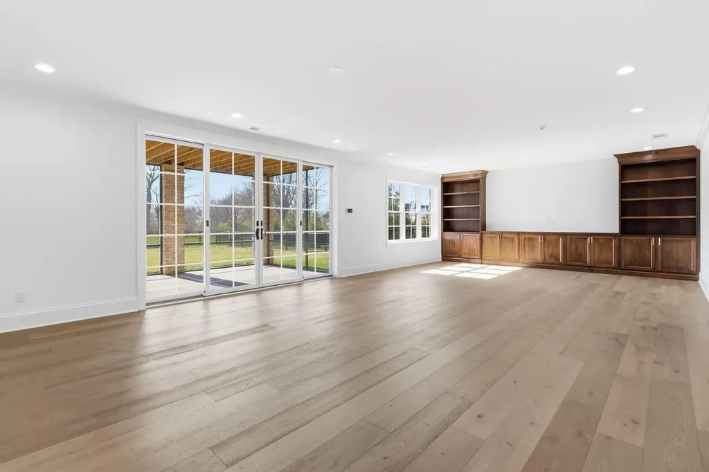 2584 Cayman Heights Lexington KY 40509