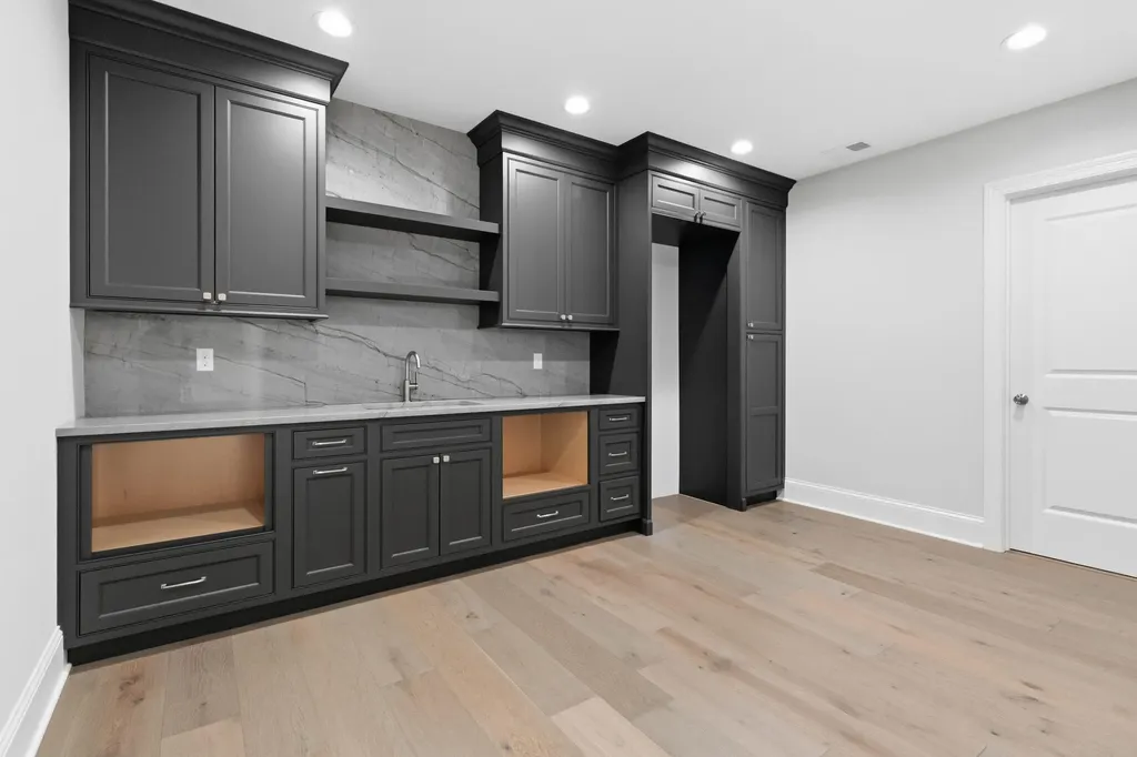 2584 Cayman Heights Lexington KY 40509