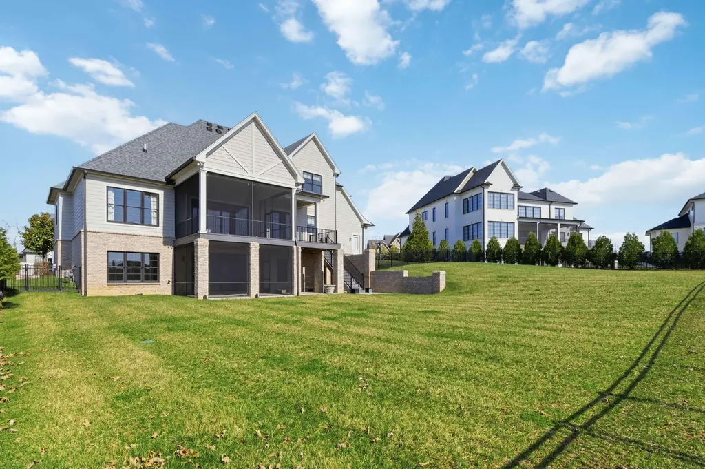2584 Cayman Heights Lexington KY 40509
