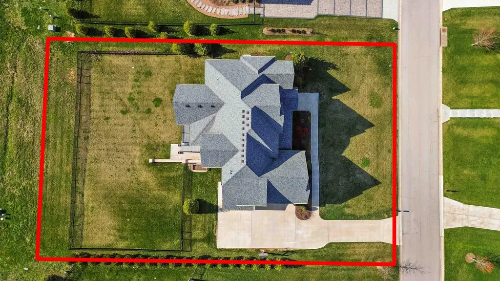 2584 Cayman Heights Lexington KY 40509