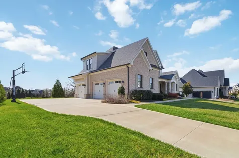 2584 Cayman Heights Lexington KY 40509