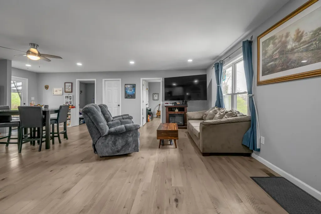 1291-1299 Muddy Creek Road Winchester KY 40391