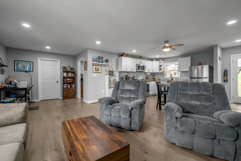 1291-1299 Muddy Creek Road Winchester KY 40391