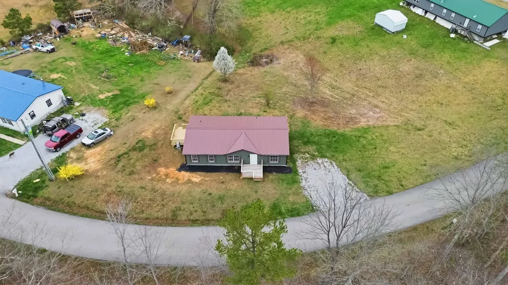 2178 Adams Road Corbin KY 40701