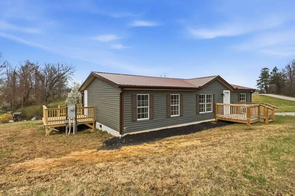 2178 Adams Road Corbin KY 40701