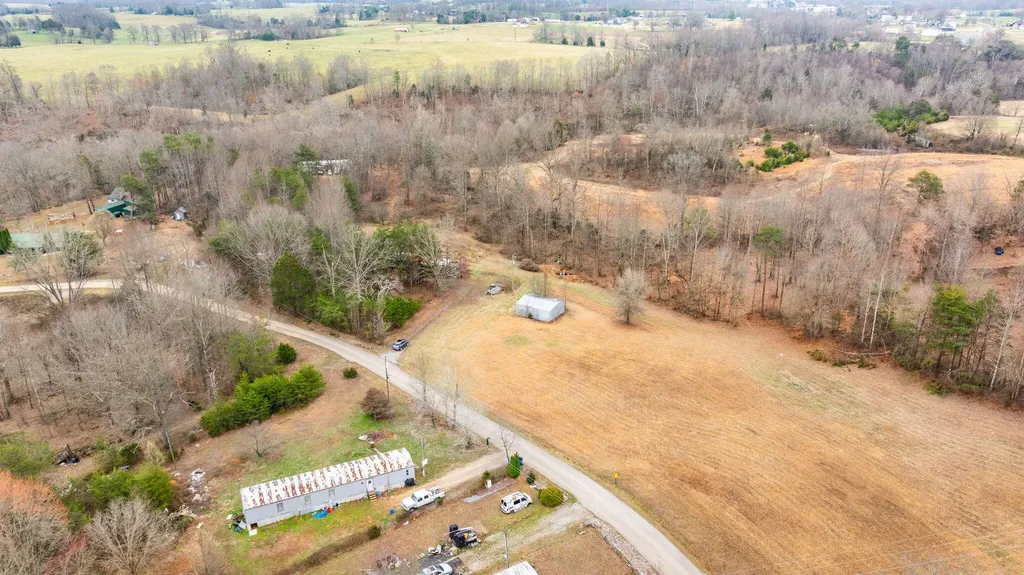 311 Willow Oak Nancy KY 42544