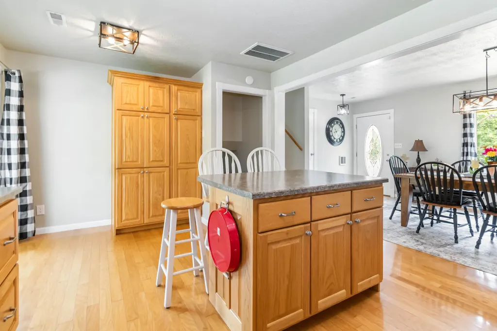 494 Topton Road London KY 40744