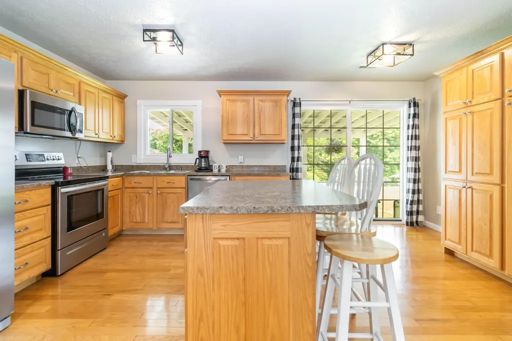 494 Topton Road London KY 40744