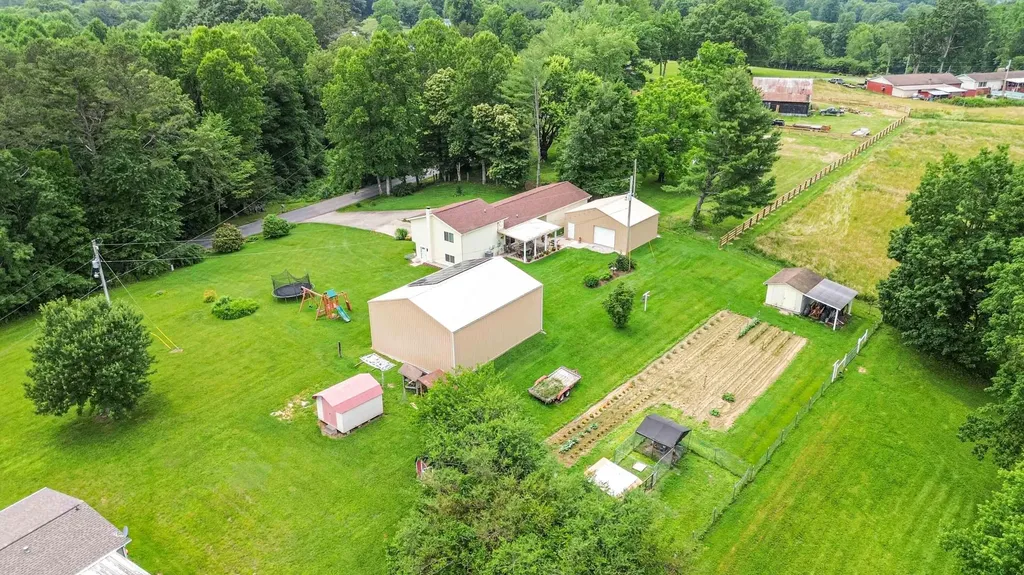 494 Topton Road London KY 40744