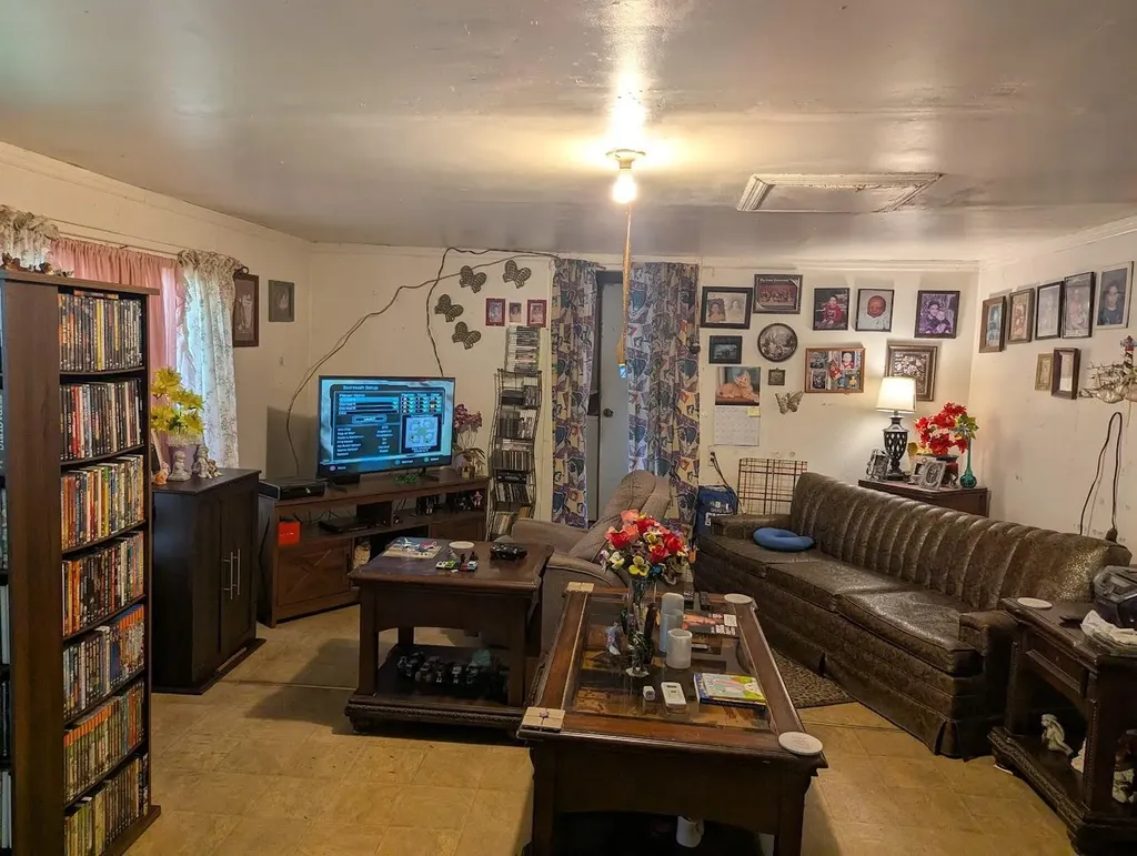 456 Arnetts Fork Road Big Creek KY 40914