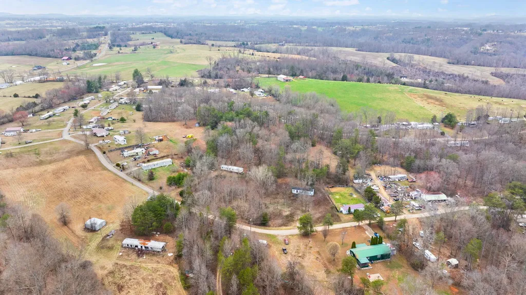 268 Willow Oak Nancy KY 42544