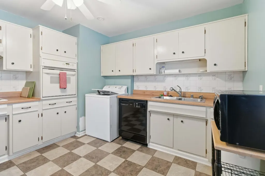 2061 Street Teresa Drive Lexington KY 40502