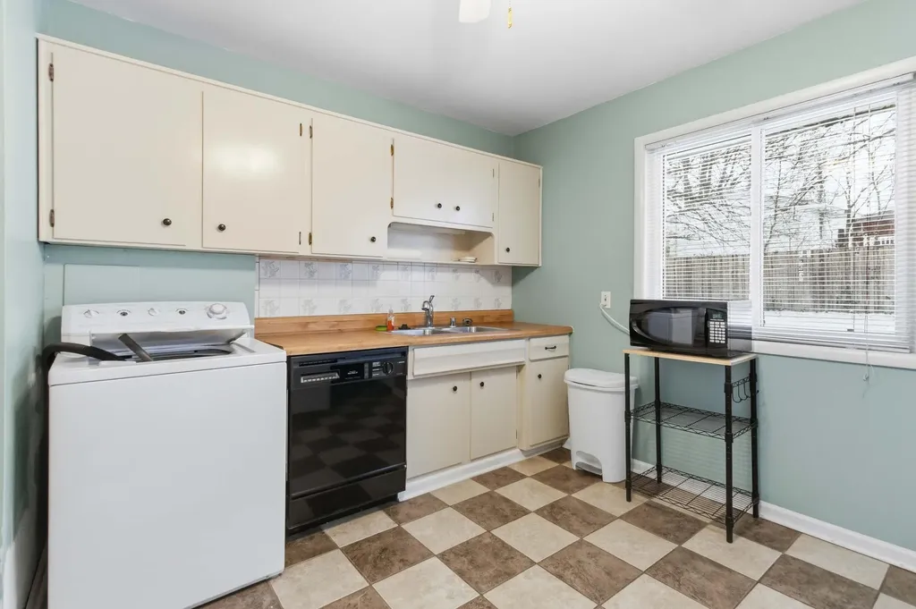 2061 Street Teresa Drive Lexington KY 40502