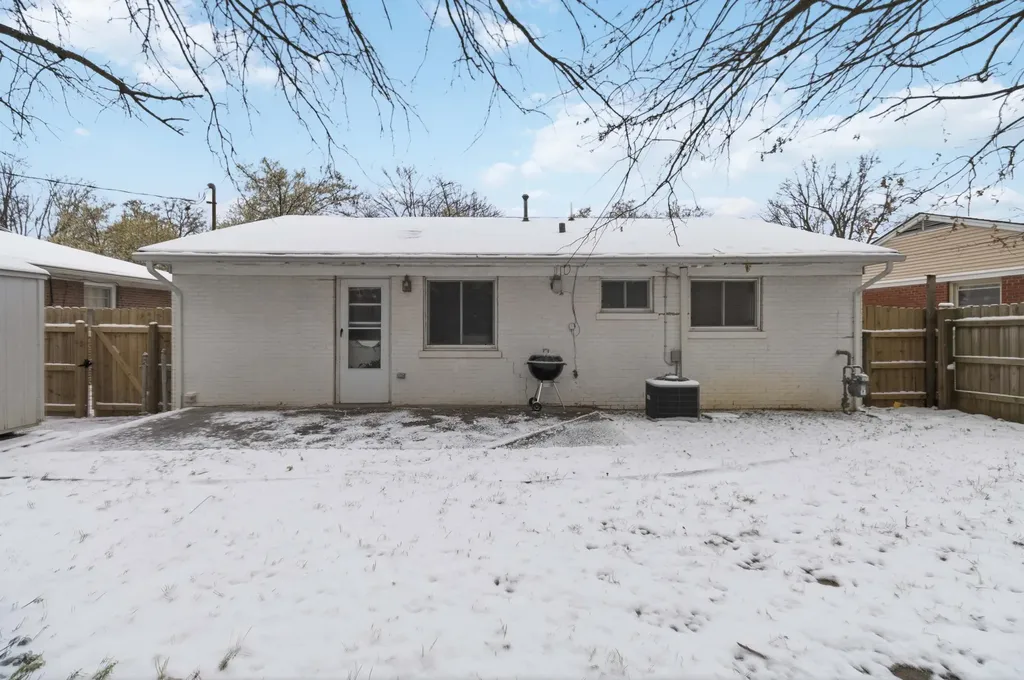 2061 Street Teresa Drive Lexington KY 40502