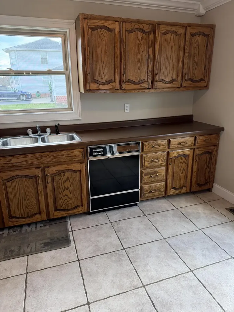 37 Cayenne Lane London KY 40741