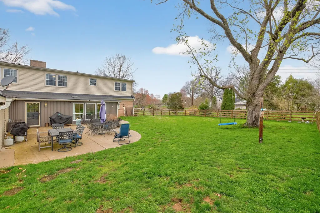 515 Cardinal Terrace Danville KY 40422