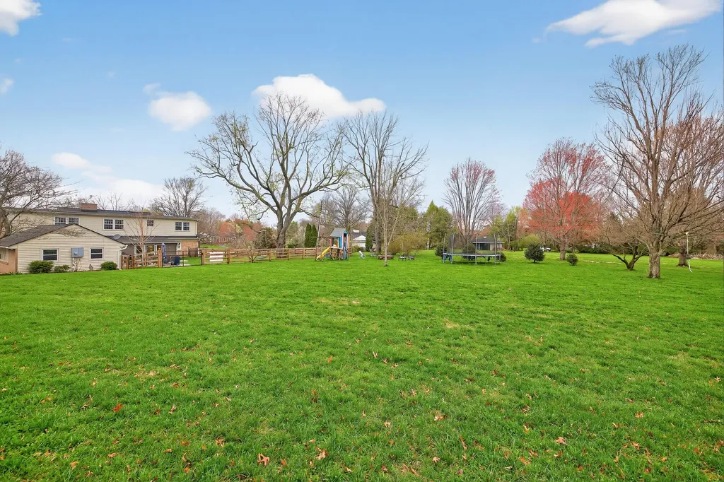 515 Cardinal Terrace Danville KY 40422