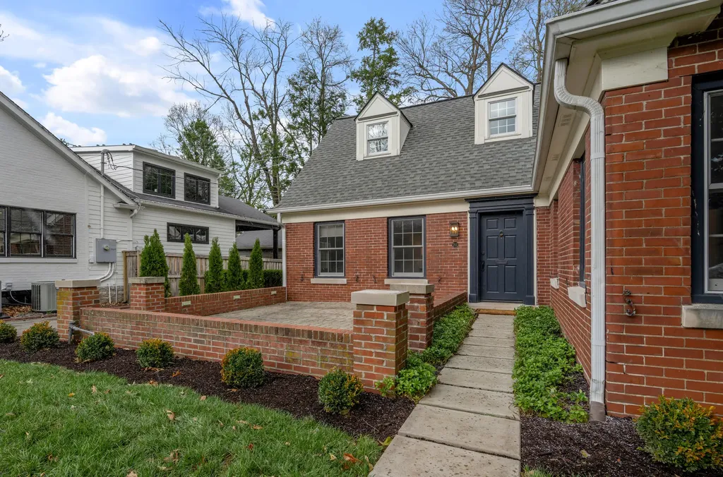 211 Chenault Road Lexington KY 40502