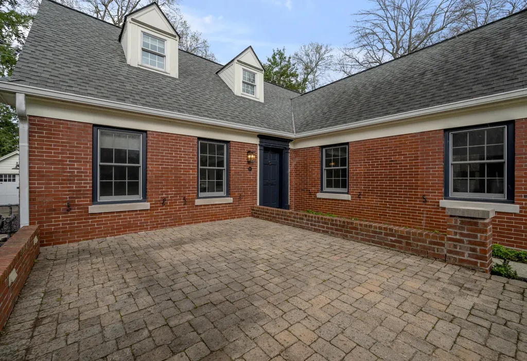 211 Chenault Road Lexington KY 40502