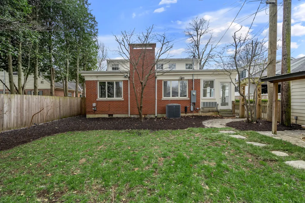 211 Chenault Road Lexington KY 40502