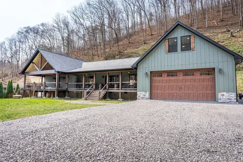 714 Grassy Branch Pikeville KY 41501