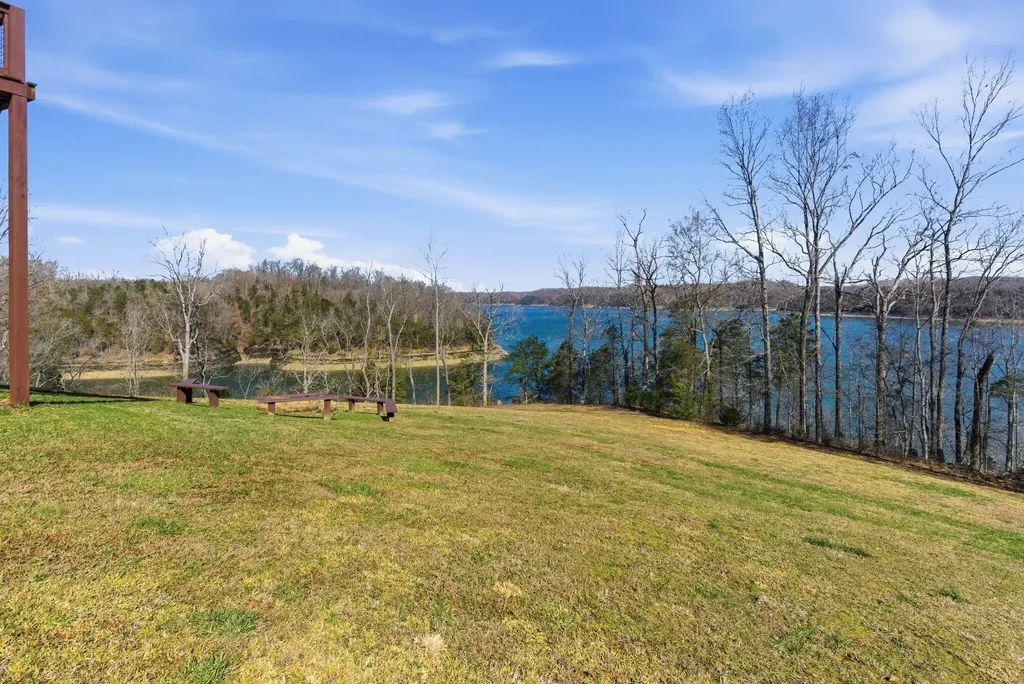 97 Black Walnut Lane Monticello KY 42633