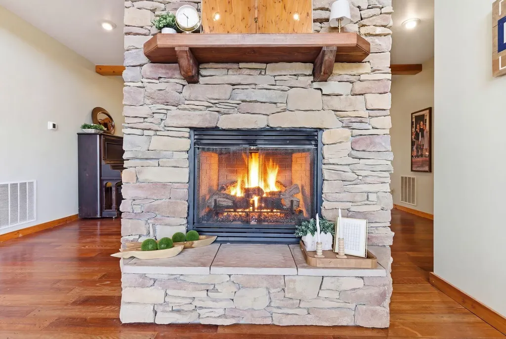 97 Black Walnut Lane Monticello KY 42633
