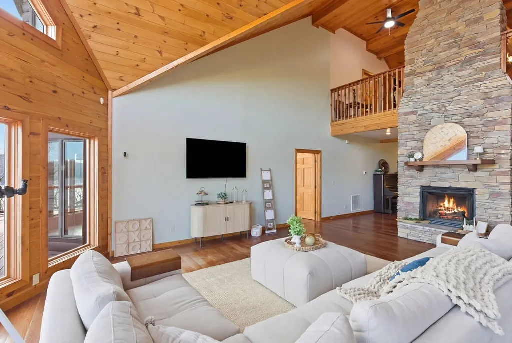 97 Black Walnut Lane Monticello KY 42633