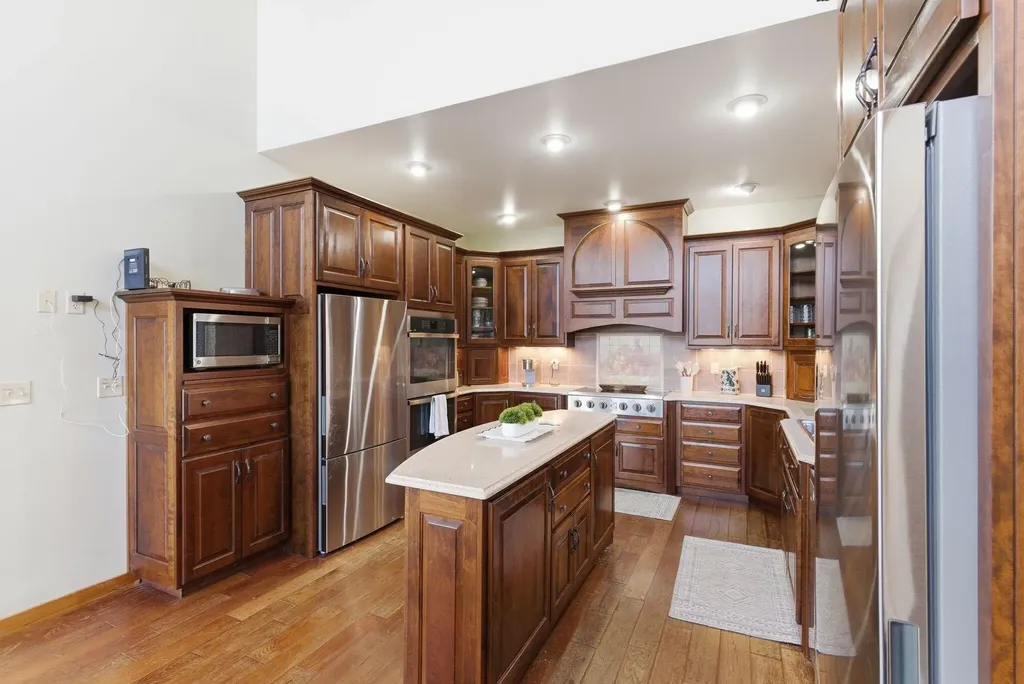 97 Black Walnut Lane Monticello KY 42633