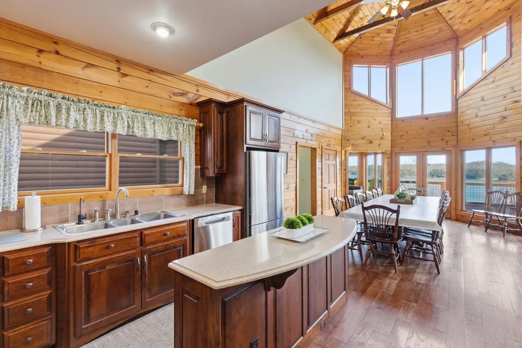 97 Black Walnut Lane Monticello KY 42633
