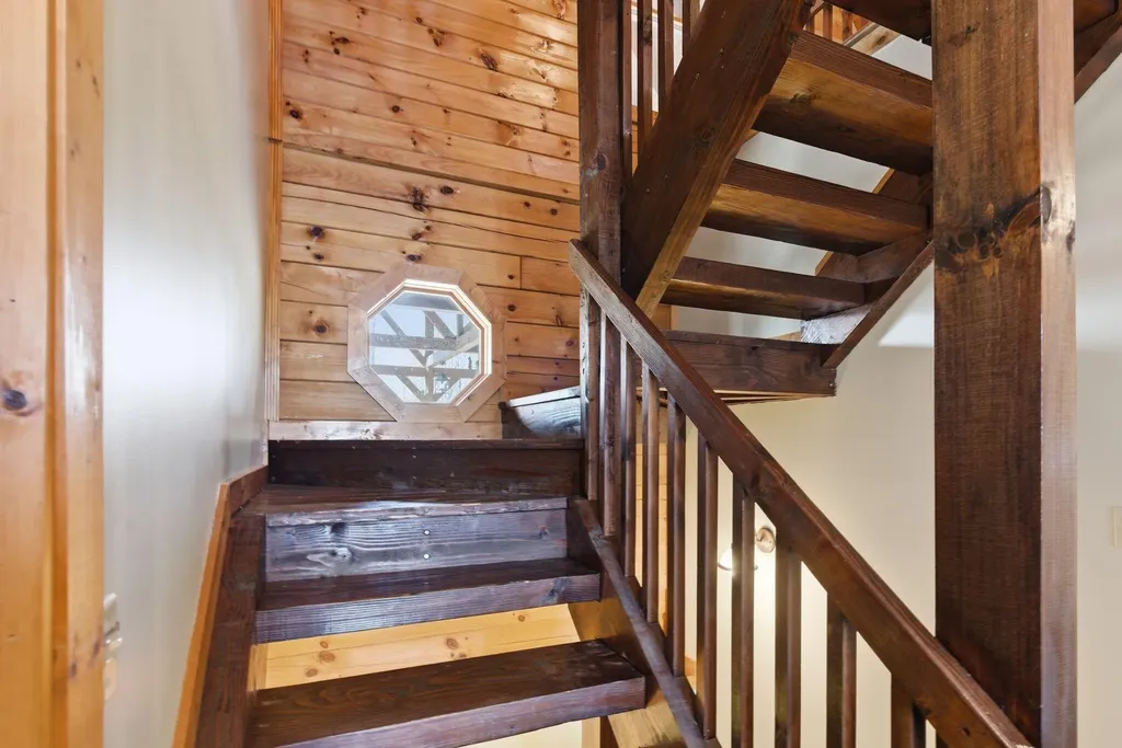 97 Black Walnut Lane Monticello KY 42633