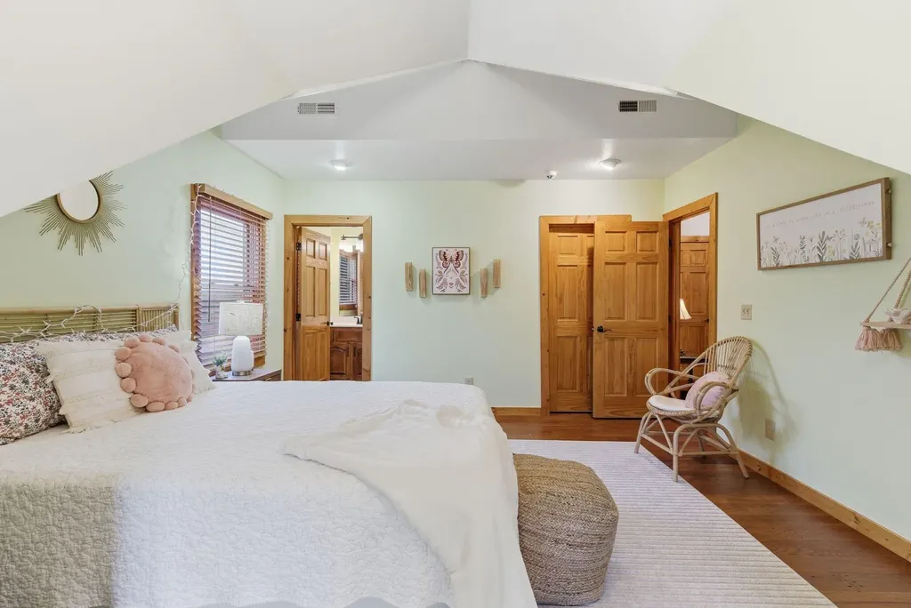 97 Black Walnut Lane Monticello KY 42633