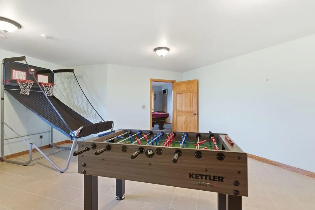 97 Black Walnut Lane Monticello KY 42633