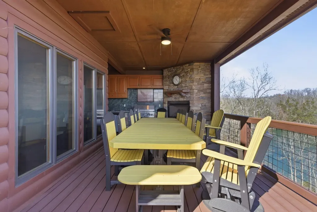 97 Black Walnut Lane Monticello KY 42633