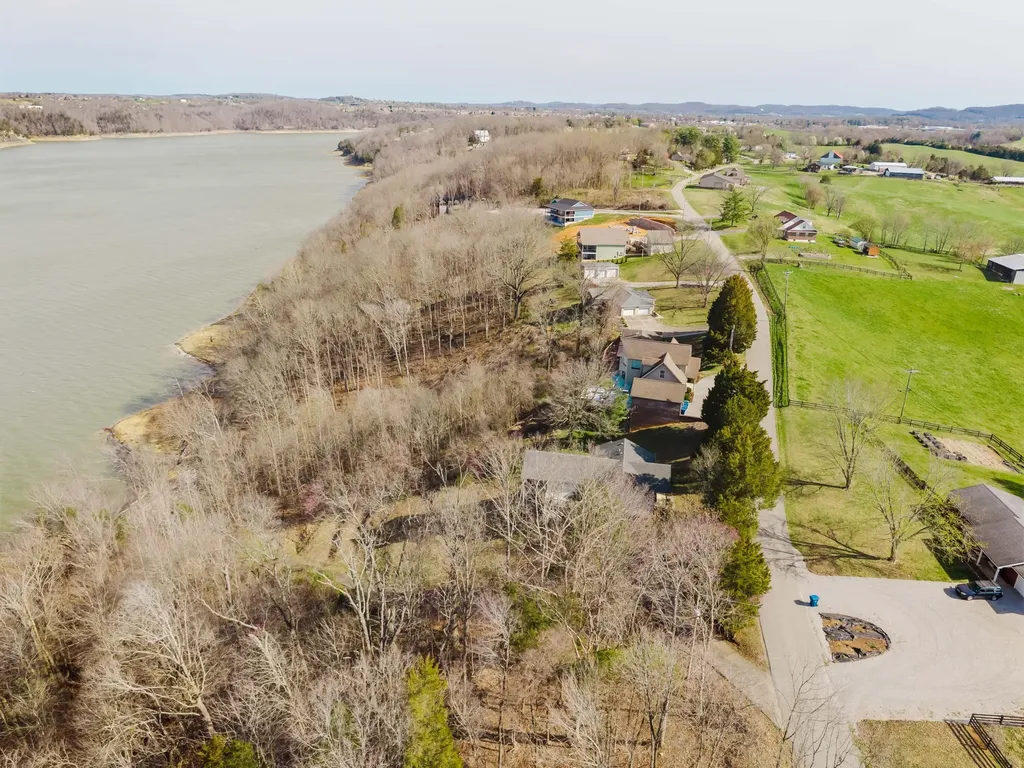 333 Old Waitsboro Road Bronston KY 42518