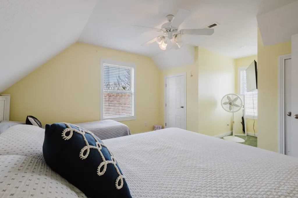 333 Old Waitsboro Road Bronston KY 42518
