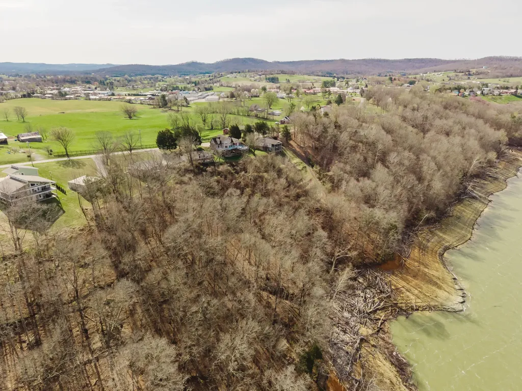 333 Old Waitsboro Road Bronston KY 42518