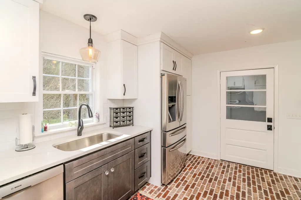 104 Jackson Ferry Road Winchester KY 40391