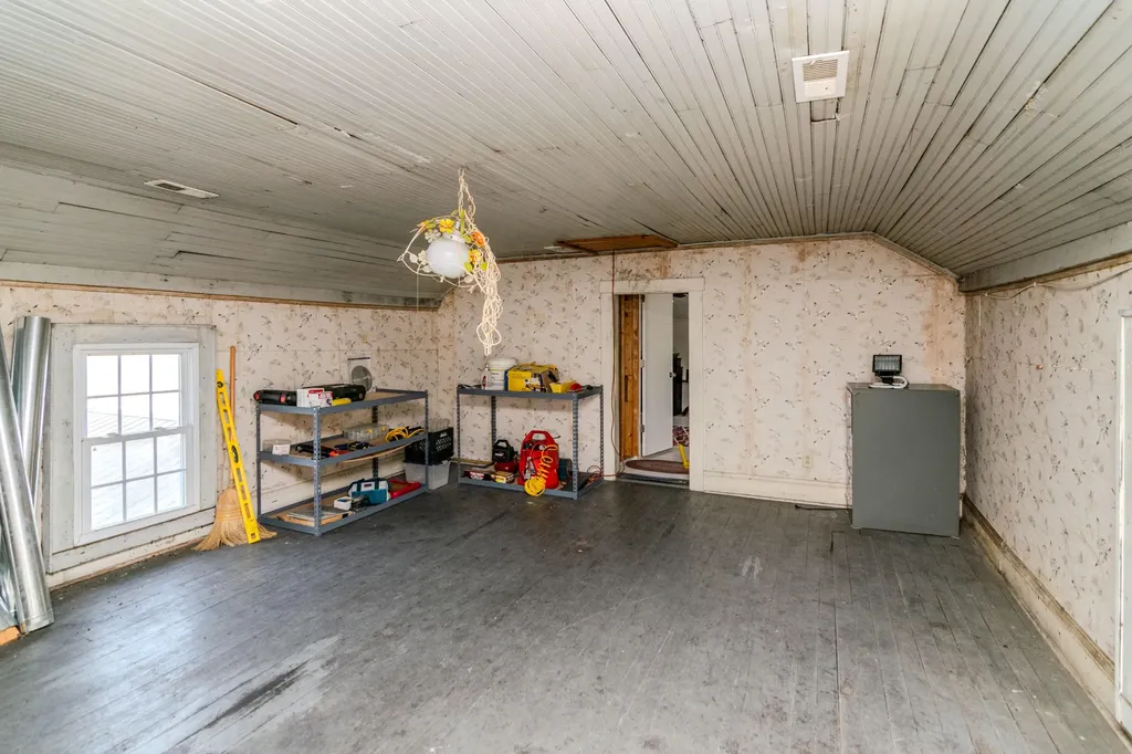 104 Jackson Ferry Road Winchester KY 40391