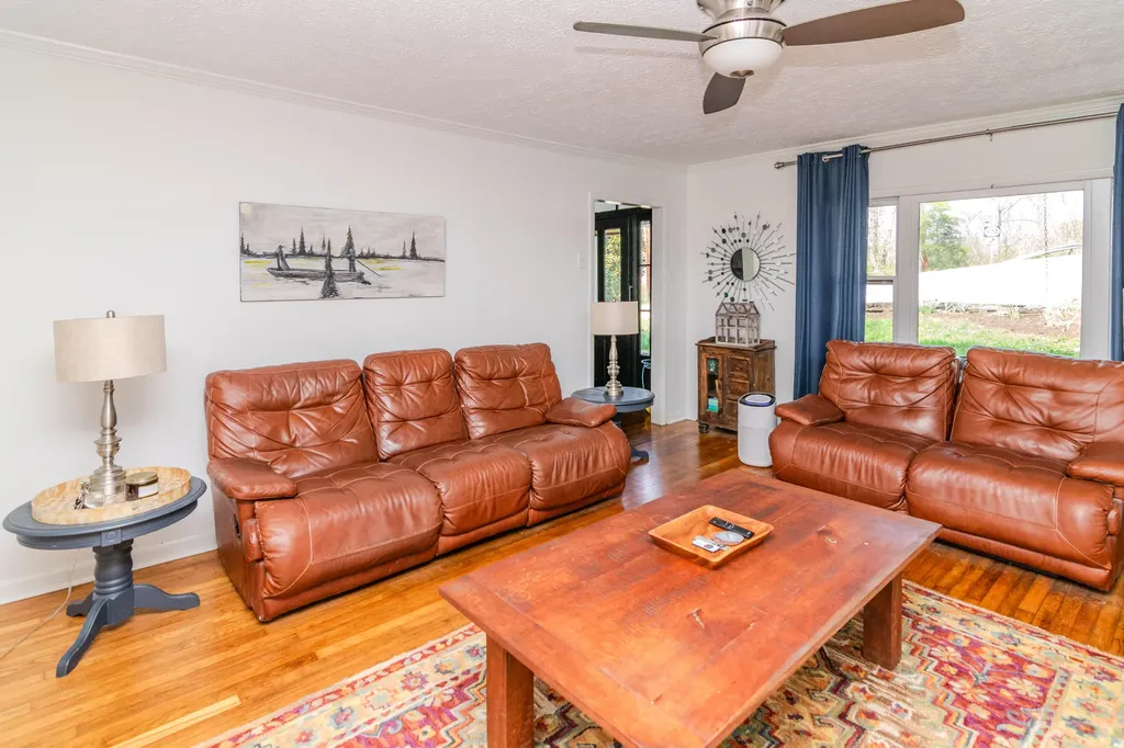 104 Jackson Ferry Road Winchester KY 40391