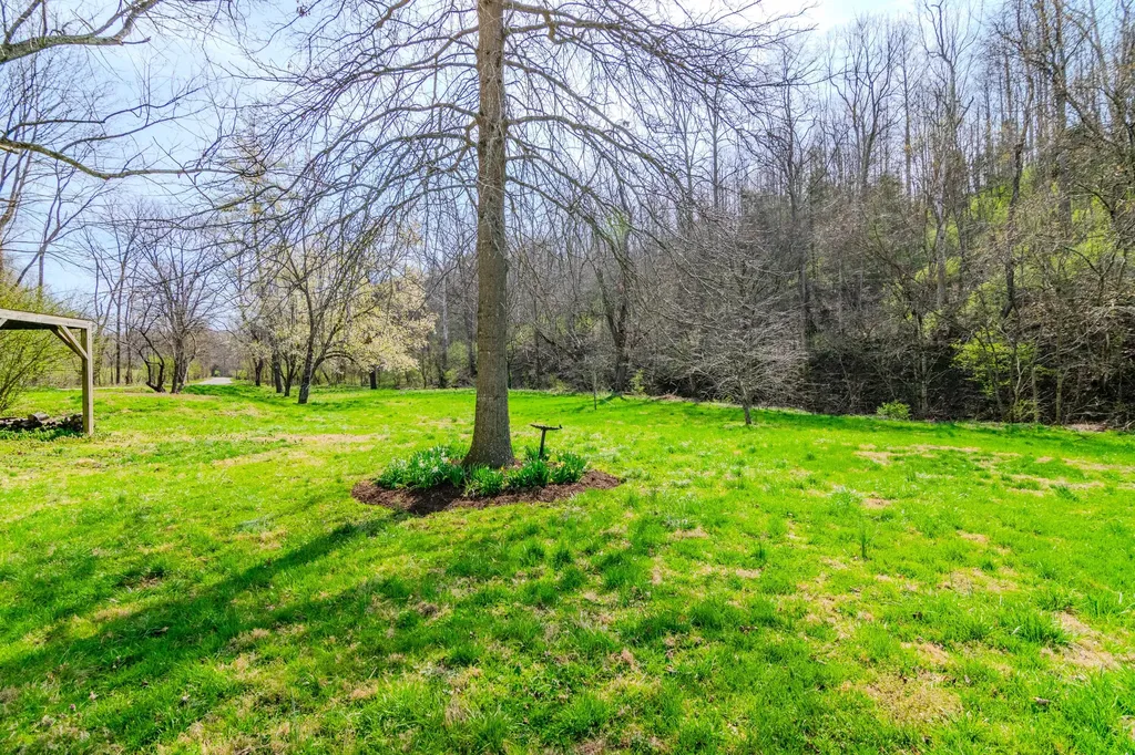 104 Jackson Ferry Road Winchester KY 40391