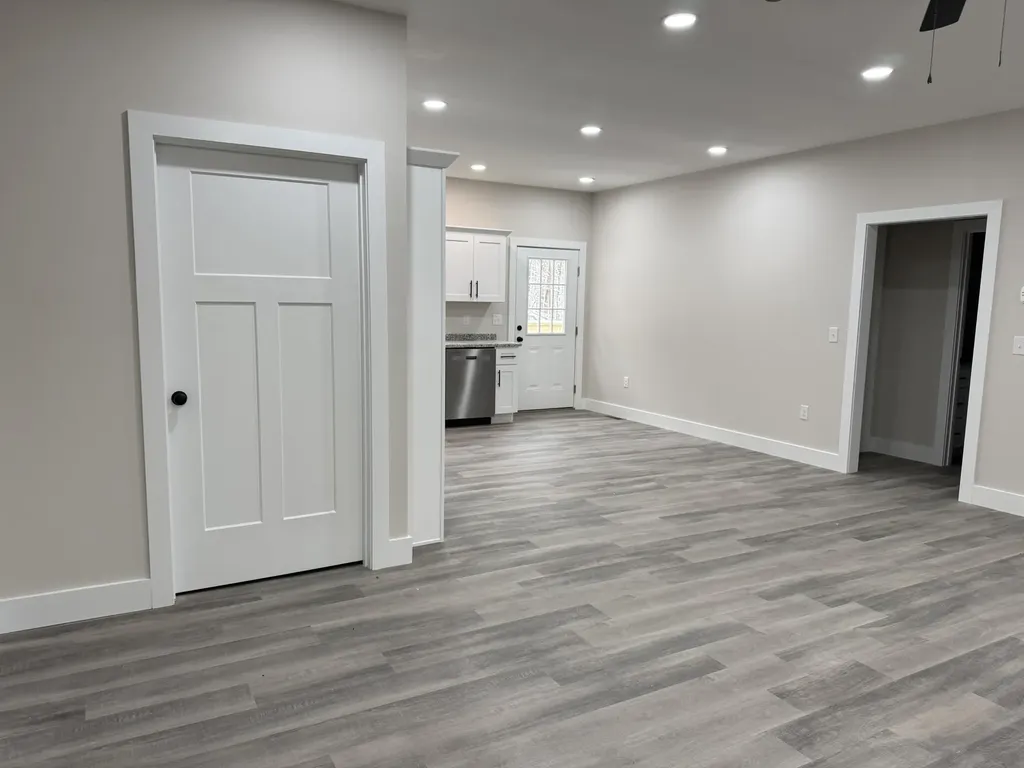 769 Pine Tree Road Nancy KY 42544