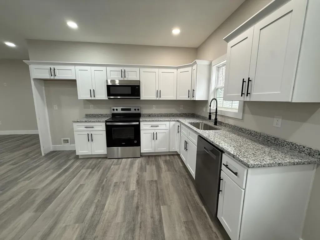 769 Pine Tree Road Nancy KY 42544