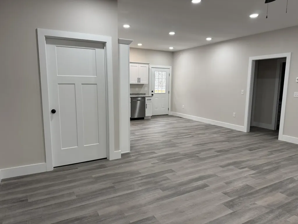 769 Pine Tree Road Nancy KY 42544
