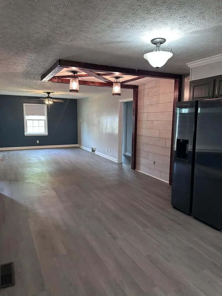 520 Pinoak Drive Nicholasville KY 40356