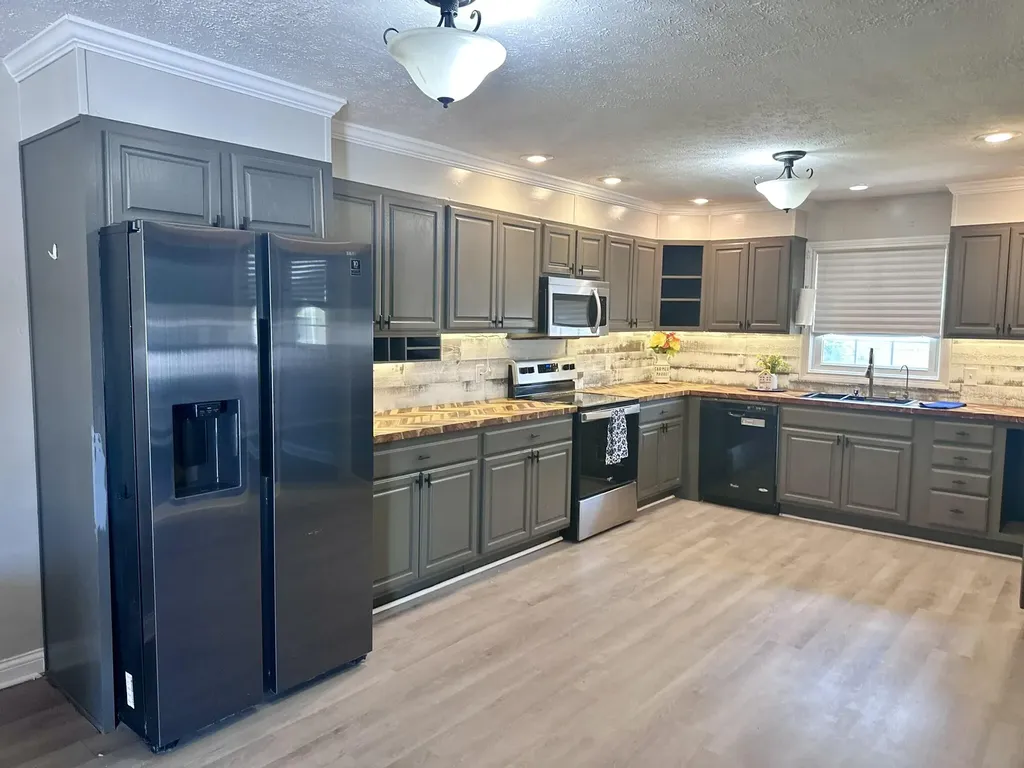 520 Pinoak Drive Nicholasville KY 40356