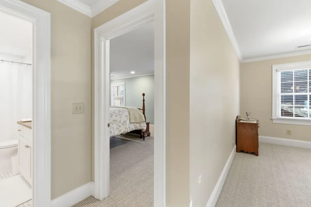 221 Holiday Road Lexington KY 40502