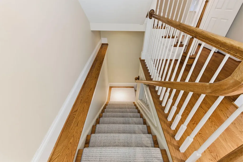 221 Holiday Road Lexington KY 40502