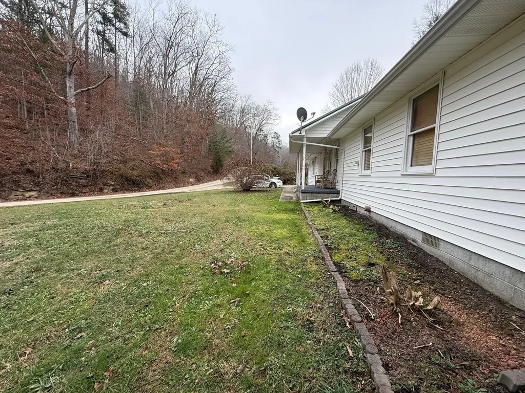 47 Orchard Branch Road Oil Springs KY 41238
