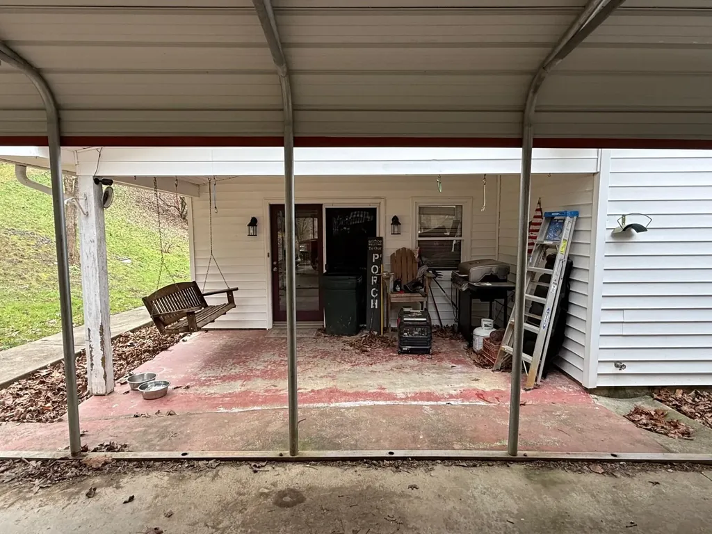 47 Orchard Branch Road Oil Springs KY 41238
